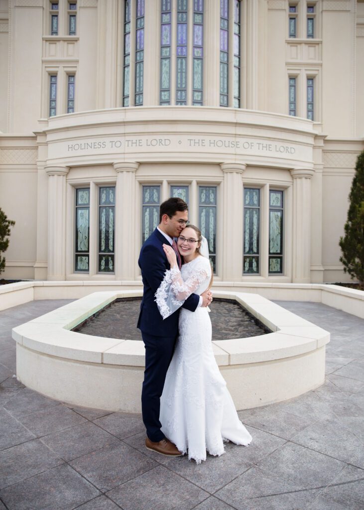 bride and groom payson temple