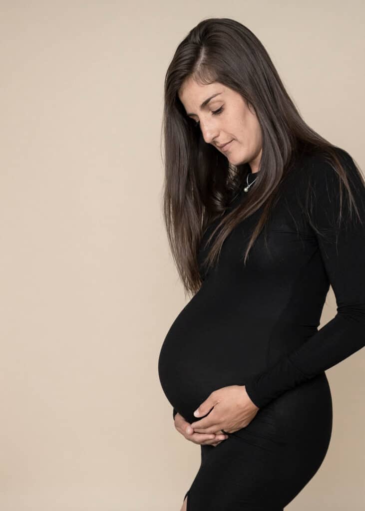 maternity portrait in slim black dress